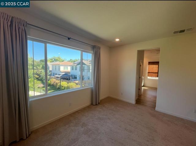 3819 Ponderosa Pine Ln, Rocklin CA: https://media.crmls.org/mediaz/d853afd1-ee64-4cb6-b08d-ed4303ebb0f8.jpg