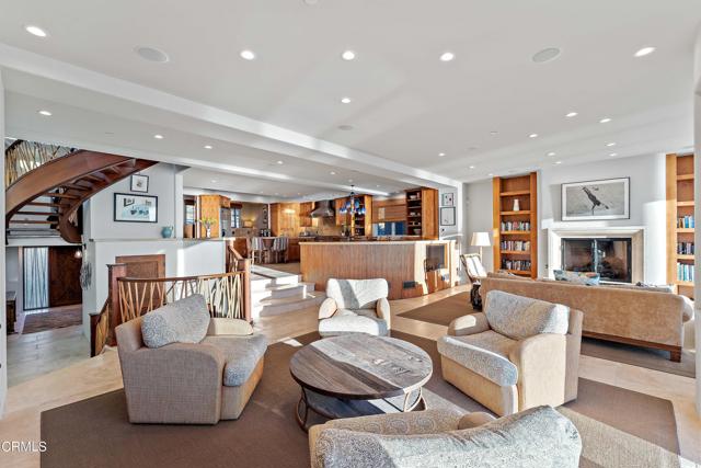 2956 Solimar Beach Drive Drive, Ventura CA: https://media.crmls.org/mediaz/d8551e9a-a97c-4e7c-a7ac-91bf34e8f8c1.jpg