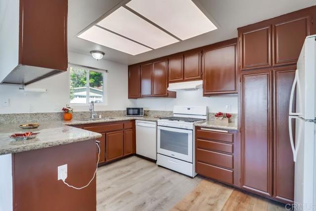 Detail Gallery Image 19 of 50 For 1319 Grand Ave, Spring Valley,  CA 91977 - 3 Beds | 2 Baths