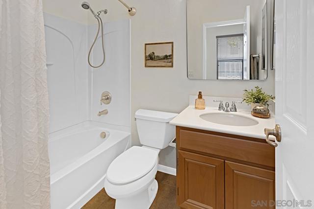 10551 Sanshey Lane, San Diego CA: https://media.crmls.org/mediaz/d85709cc-827a-4b61-ac97-ee51a11756e6.jpg