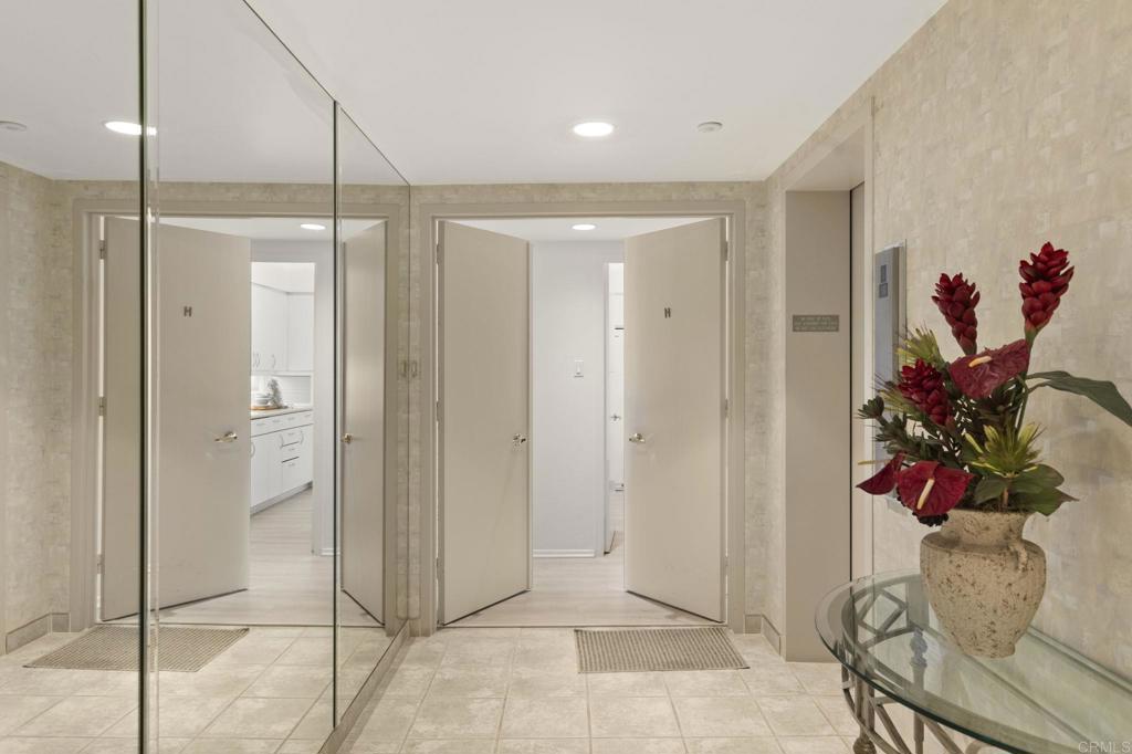 939 Coast Boulevard - photo 20