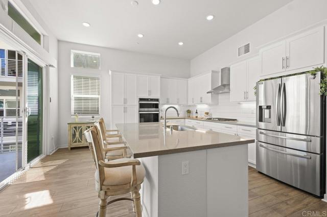 2035 Bravo Loop, Chula Vista CA: https://media.crmls.org/mediaz/d8579faa-1255-431a-97ec-dce0e6bfa570.jpg