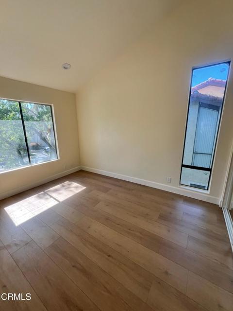 Detail Gallery Image 26 of 34 For 889 Shadow Lake Dr, Thousand Oaks,  CA 91360 - 3 Beds | 2/1 Baths