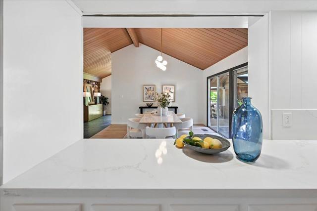 14582 Horseshoe Court, Saratoga CA: https://media.crmls.org/mediaz/d85933da-d62e-48f0-bc8a-ec1ee6f94e71.jpg