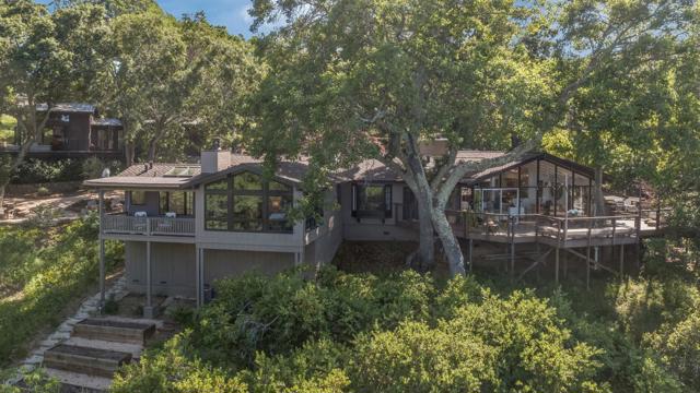 138 Bolivar Lane, Portola Valley CA: https://media.crmls.org/mediaz/d85a287c-85ba-47ee-a323-6dcae4ff5eab.jpg