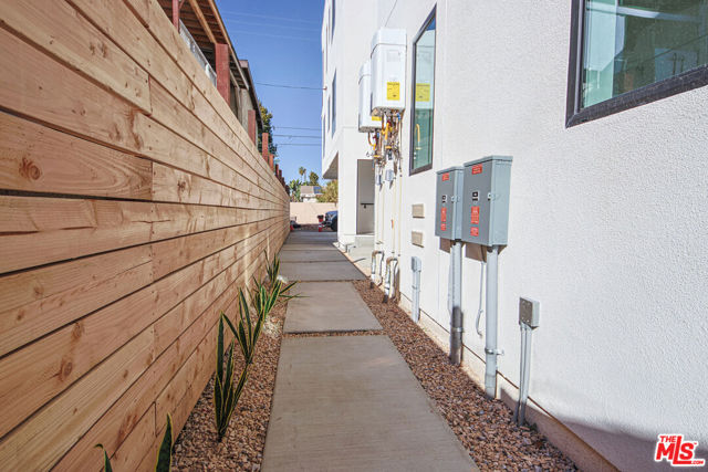 Image 10 of 74 For 6401 Odessa Avenue
