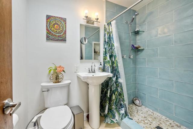 Detail Gallery Image 10 of 34 For 1080 Buena Pl, Carlsbad,  CA 92008 - – Beds | – Baths