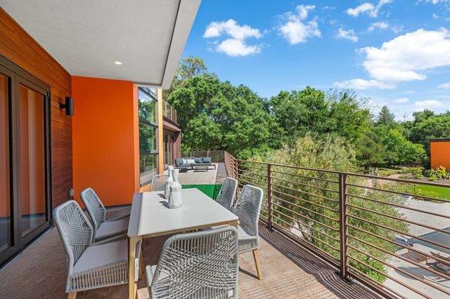 14835 Baranga Lane, Saratoga CA: https://media.crmls.org/mediaz/d85ccea5-20d2-4dc3-9dba-0b31140e6dae.jpg