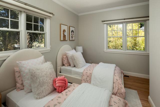 660 Palo Alto Avenue, Palo Alto CA: https://media.crmls.org/mediaz/d85ddf3c-6e77-4f39-8267-871393bd136e.jpg