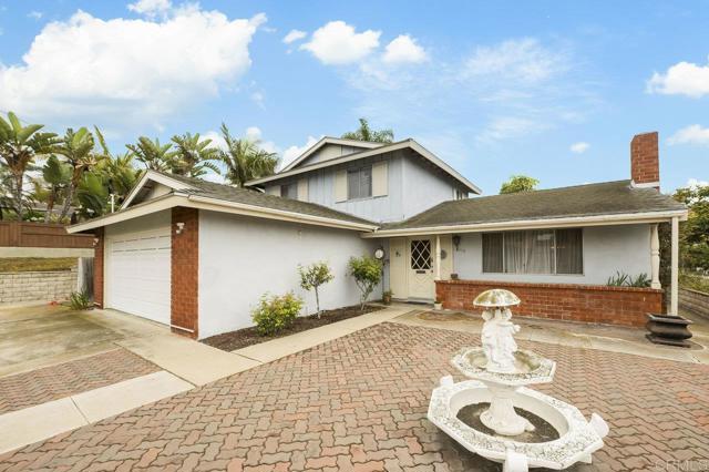 1113 Camino Del Sol Circle, Carlsbad CA: https://media.crmls.org/mediaz/d85e9558-a4e4-48e7-92eb-5e12b1db8d6b.jpg