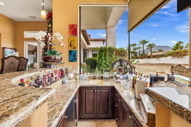 54195 Alysheba Drive, La Quinta CA: https://media.crmls.org/mediaz/d8600bbe-c9e7-4883-9752-ba405c24f1d0.jpg