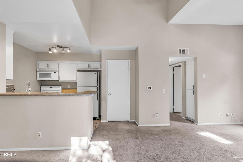 D8605100 9A98 4985 B99D Bc51D09F0D0B 21334 Nandina Lane #204, Newhall, Ca 91321 &Lt;Span Style='BackgroundColor:transparent;Padding:0Px;'&Gt; &Lt;Small&Gt; &Lt;I&Gt; &Lt;/I&Gt; &Lt;/Small&Gt;&Lt;/Span&Gt;