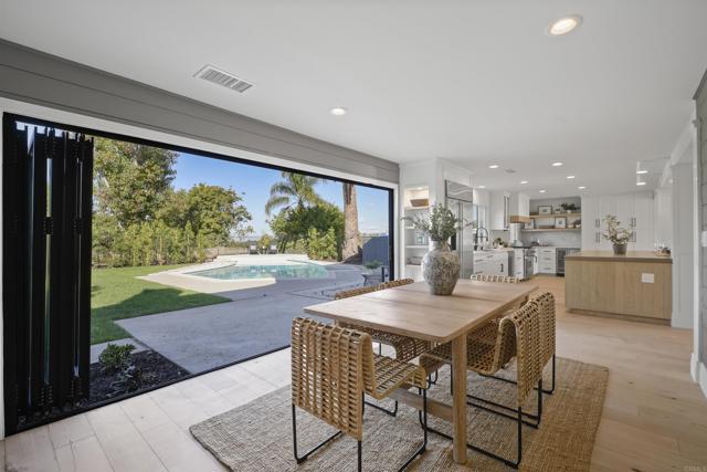 Detail Gallery Image 12 of 34 For 24611 Spadra Ln, Mission Viejo,  CA 92691 - 3 Beds | 4 Baths