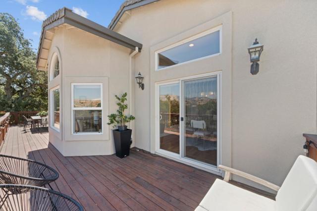 Image 11 of 68 For 628 Sugarloaf Court