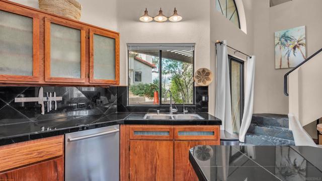 1620 Las Casitas Dr, Borrego Springs CA: https://media.crmls.org/mediaz/d863bb63-a9a5-4175-ab1a-59b5ac6b54a0.jpg