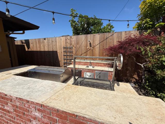 695 San Bruno Way, Salinas CA: https://media.crmls.org/mediaz/d865a165-0033-4e70-b518-bcfb582e23bd.jpg