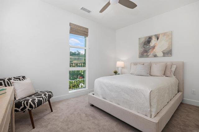 3002 Villeta Ave, Carlsbad CA: https://media.crmls.org/mediaz/d866344d-633b-4074-81ce-3fb61a12b7ab.jpg