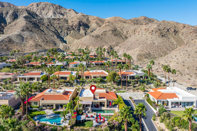 26 Alta Vista, Rancho Mirage CA: https://media.crmls.org/mediaz/d86654cb-d31b-41bf-9df5-1f858a3bbe36.jpg