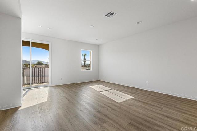 8608 Amherst St, Santee CA: https://media.crmls.org/mediaz/d86721f4-ee0c-4015-a869-7d2e21b3a8b0.jpg