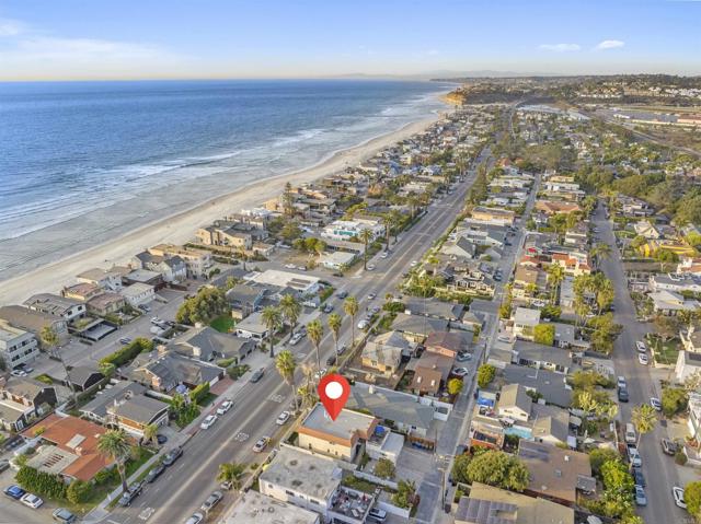 1817 19 Coast Boulevard, Del Mar CA: https://media.crmls.org/mediaz/d86795cf-e146-4bee-b605-d0e52bda0746.jpg