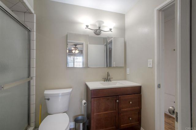 4960 Sparks Avenue, San Diego CA: https://media.crmls.org/mediaz/d86835f7-dd35-48b5-a21e-fa8543b2d2e1.jpg