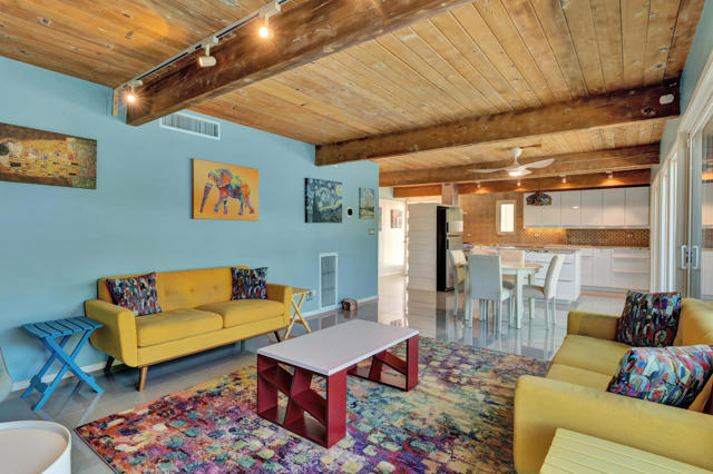 600 E Alexander Way, Palm Springs CA: https://media.crmls.org/mediaz/d8688487-ef31-4413-9ff9-95216deebedb.jpg