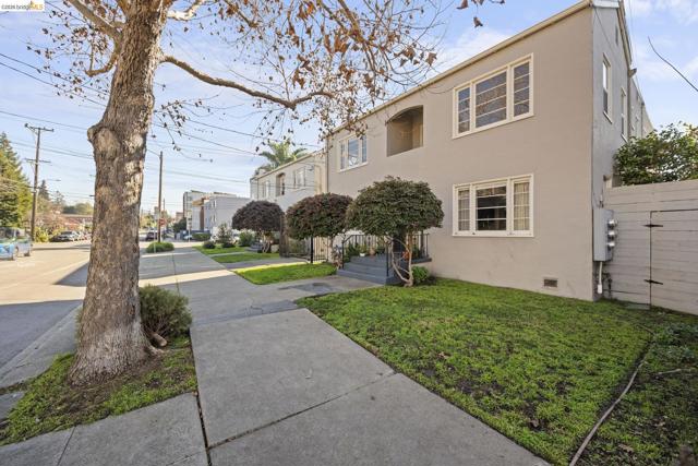 Image 26 of 38 For 367 St  