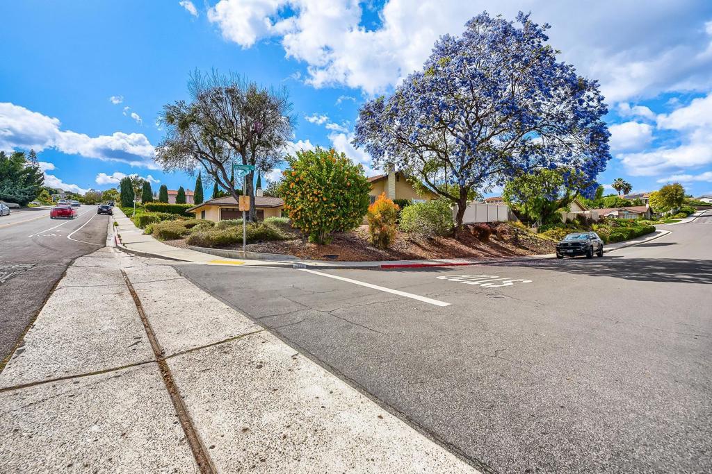 6688 Murray Park Drive - photo 4
