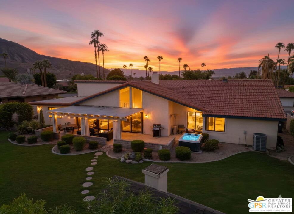 MLS #25605743PS image #2