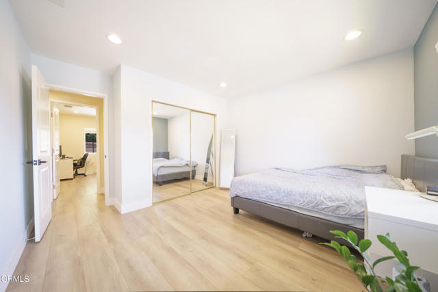 3553 Pontiac Street, La Crescenta CA: https://media.crmls.org/mediaz/d86b06d3-cf23-49e6-a026-d813b7996849.jpg