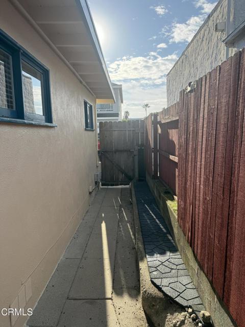 Detail Gallery Image 20 of 26 For 1033 Bath Ln, Ventura,  CA 93001 - 1 Beds | 1 Baths