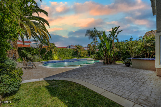 1449 La Culebra Circle, Camarillo CA: https://media.crmls.org/mediaz/d86ceb99-54a6-4f4c-8cd3-16698803609e.jpg