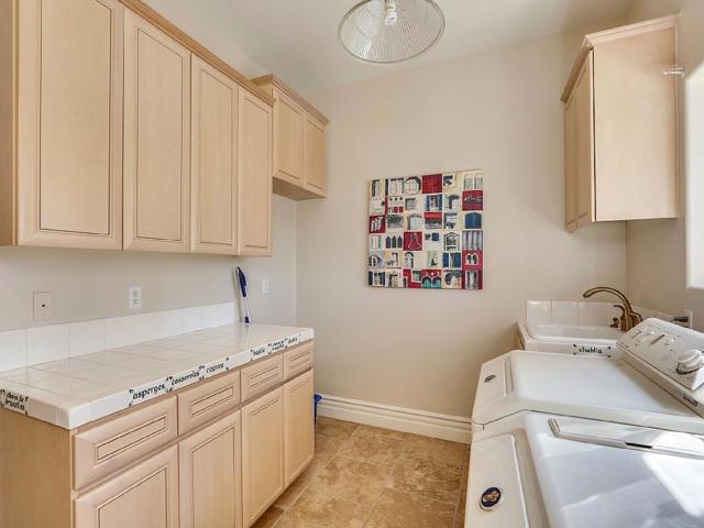 Image 22 of 29 For 70575 Independent Circle