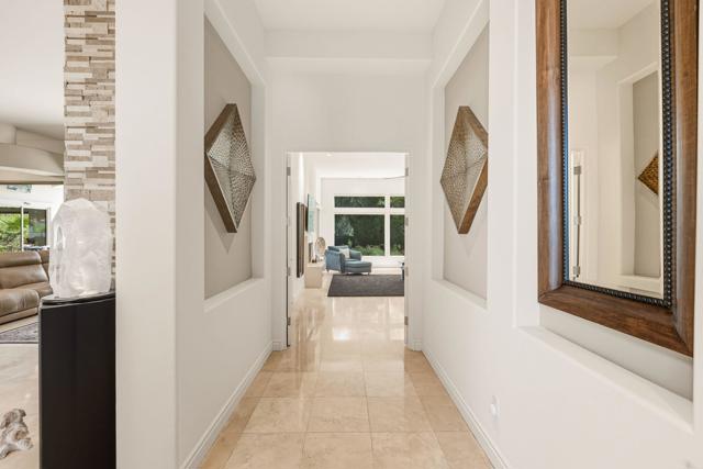 334 Crest Lake Drive, Palm Desert, CA 92211