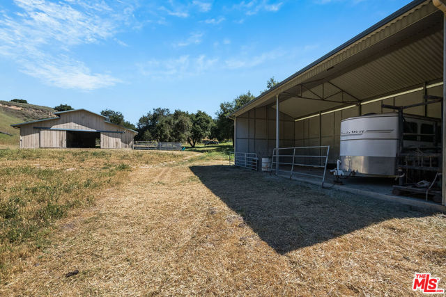 3333 & 3349 Long Valley Road, Santa Ynez CA: https://media.crmls.org/mediaz/d86f0f5b-8293-422d-b519-cd48244ae84c.jpg