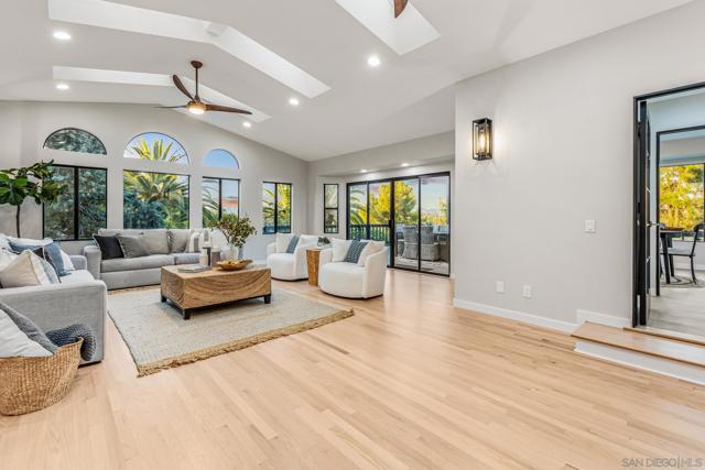 1677 S Hill Ave, Fallbrook CA: https://media.crmls.org/mediaz/d870792b-3f5c-4442-a1ff-d2c7dcb0e7d9.jpg