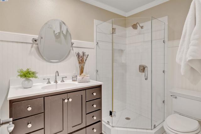 1632 Saint Norbert Dr, Danville CA: https://media.crmls.org/mediaz/d87087c8-ba49-4b7b-bed6-6b64a3663aeb.jpg