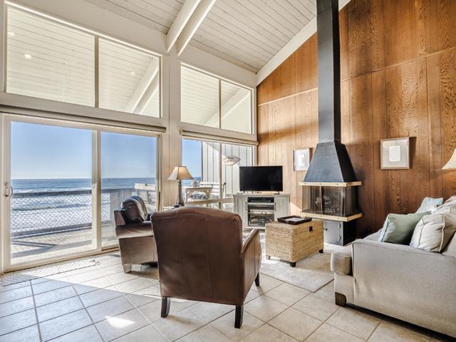 753 The Shoreline, La Selva Beach CA: https://media.crmls.org/mediaz/d8709399-5160-47e8-a1db-a08eb82c8ef6.jpg
