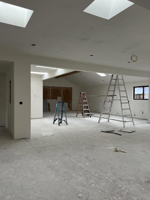 3211 Pentland Court, San Jose CA: https://media.crmls.org/mediaz/d8709518-b0ac-43d7-afcd-4fbe501012a4.jpg