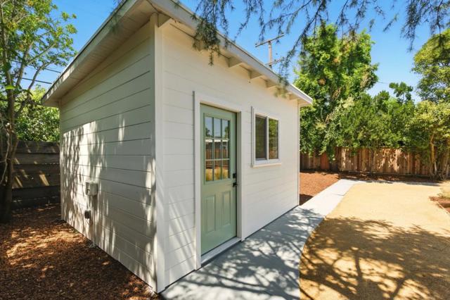 1016 Patricia Avenue, San Mateo CA: https://media.crmls.org/mediaz/d871d249-9a57-43cd-8196-4fd13c4269b1.jpg