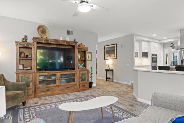 2106 Fox Den Court, Oxnard CA: https://media.crmls.org/mediaz/d871e24b-02a0-4a9b-9dac-3564d3d30e3f.jpg