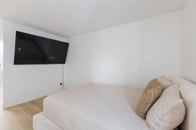 2422 N Main Street, Salinas CA: https://media.crmls.org/mediaz/d8745163-897a-4efc-95f8-5cdaf7667c9a.jpg