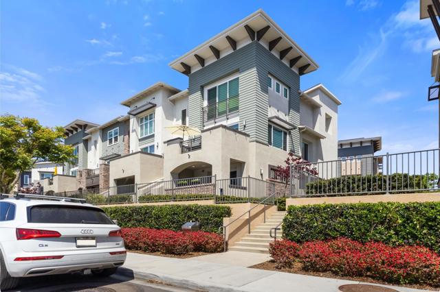 6132 Colt Place, Carlsbad CA: https://media.crmls.org/mediaz/d87497cf-89f0-4b71-96e9-b0987fe1f5a4.jpg