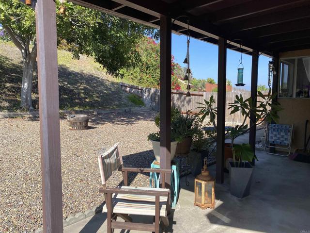 4734 Rim Rock Road, Oceanside CA: https://media.crmls.org/mediaz/d876be6d-e859-4904-a41d-f479c6be6a50.jpg