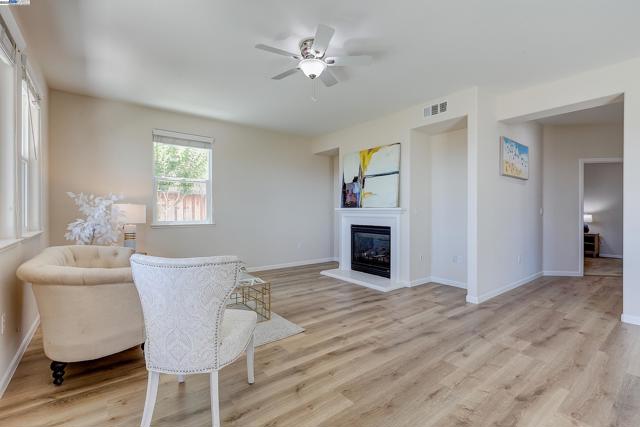 2528 AMANTEA WAY, Dublin CA: https://media.crmls.org/mediaz/d876d978-2d40-4505-8e7d-adeb96a05ad6.jpg