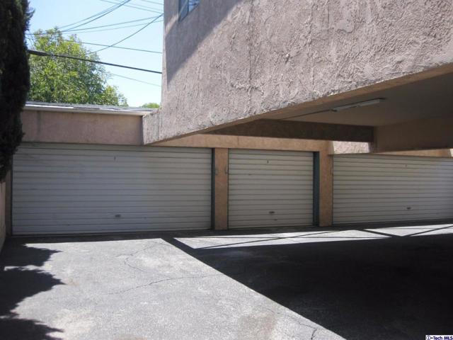 Detail Gallery Image 3 of 7 For 205 N Buena Vista St a,  Burbank,  CA 91505 - 2 Beds | 2 Baths