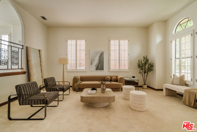 3837 Paseo De Las Tortugas, Torrance CA: https://media.crmls.org/mediaz/d877a3c3-e409-407b-9d10-522e4ae91cd1.jpg