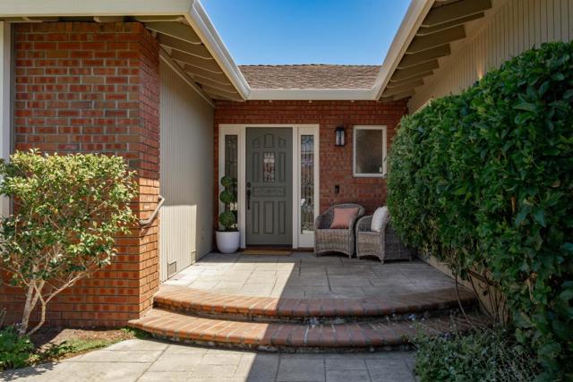 105 Jocelyn Court, Santa Cruz CA: https://media.crmls.org/mediaz/d877eb91-fd41-4613-ac4c-2621faf7d973.jpg