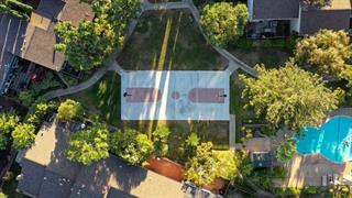 215 Elm Wood Court, Los Gatos CA: https://media.crmls.org/mediaz/d87801d3-5967-4456-a2a9-53b2897516ae.jpg