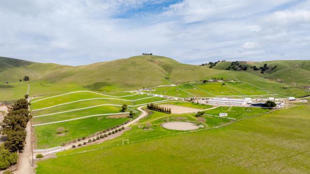 6033 Dagnino Road, Livermore CA: https://media.crmls.org/mediaz/d87881ef-5614-477f-8995-b3e356df6f43.jpg